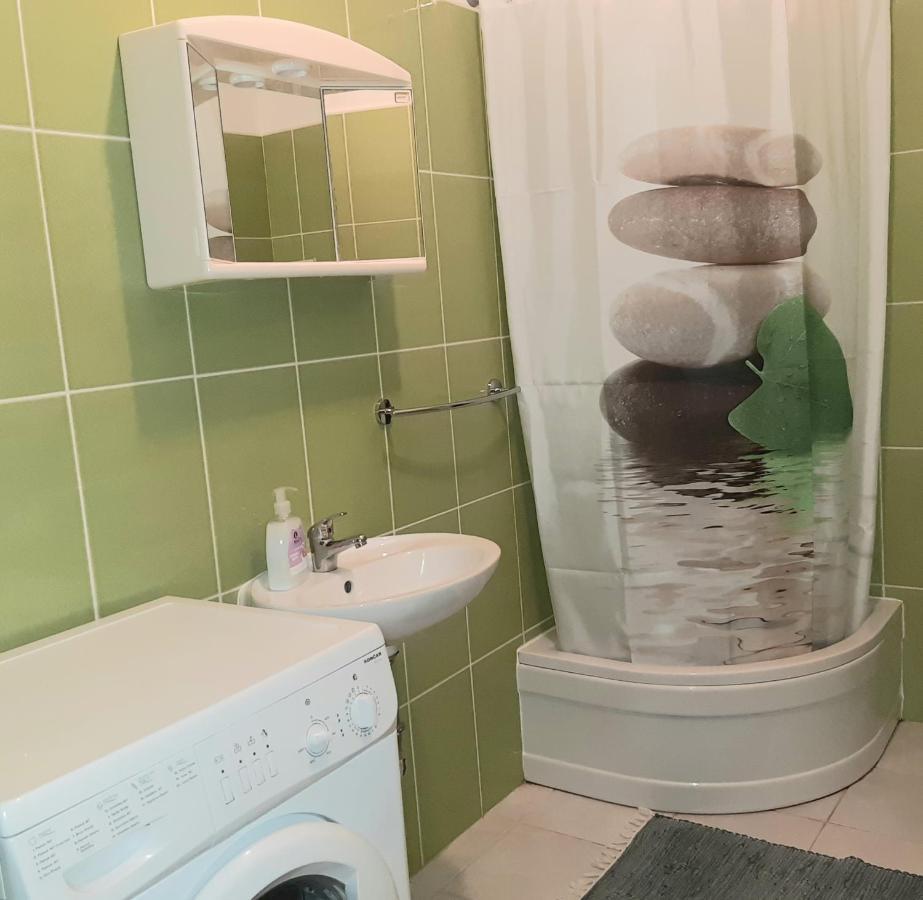 Apartmani Miletić Novi Vinodolski Exterior foto