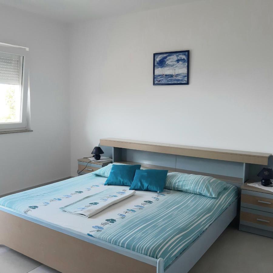 Apartmani Miletić Novi Vinodolski Exterior foto
