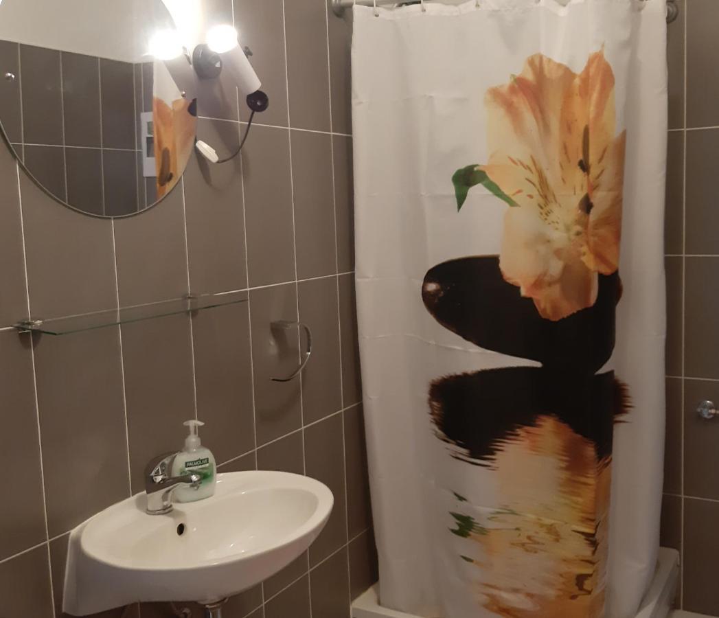 Apartmani Miletić Novi Vinodolski Exterior foto
